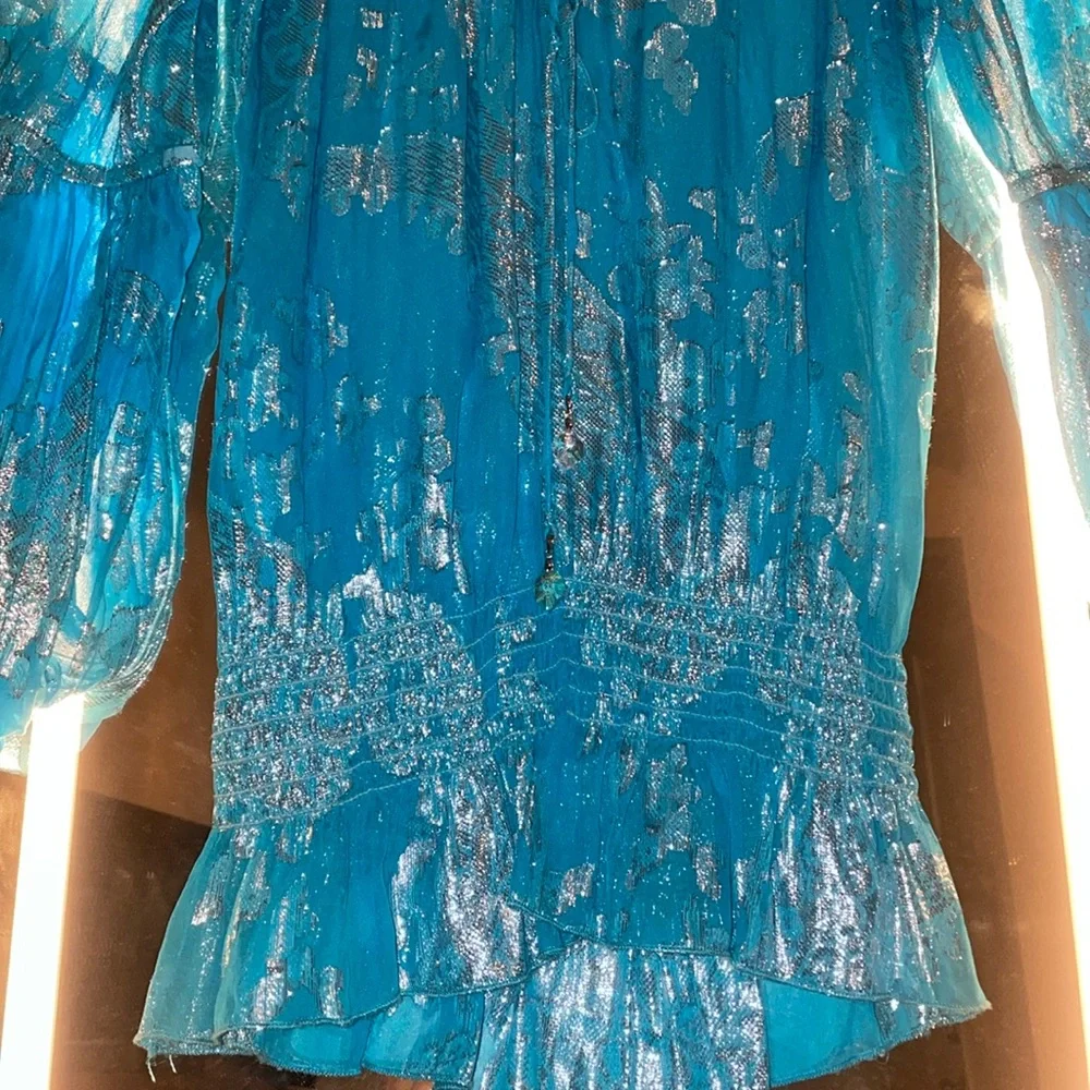 Cache blouse - Picture 3 of 7